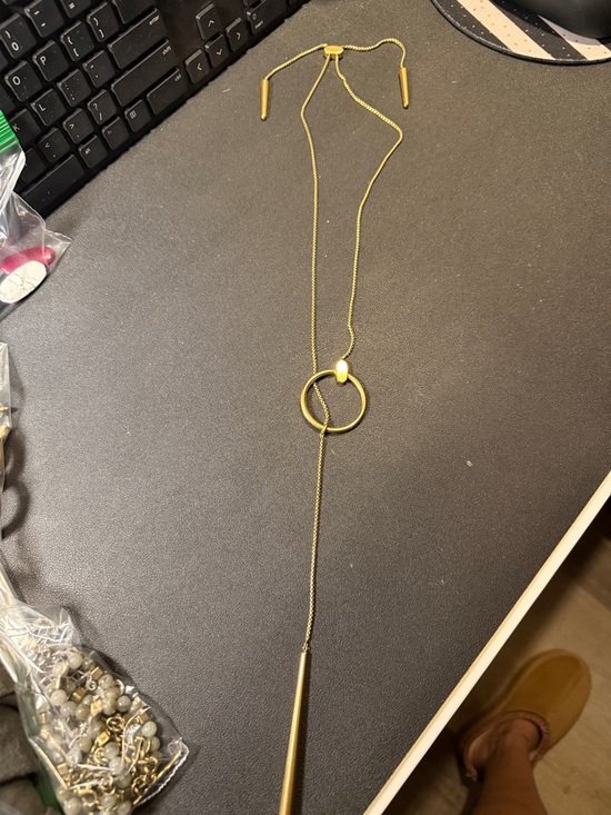 Kendra Scott Jewelry - Kendra Scott Gold Slide Lariat Necklace with Circle Pendant